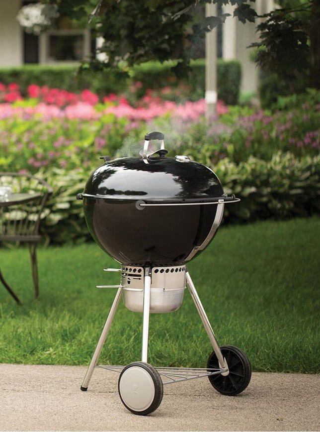 Weber Master-Touch Porcelain Coated Grill Outdoors