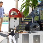 Difference between a freestanding outdoor oven and a countertop one